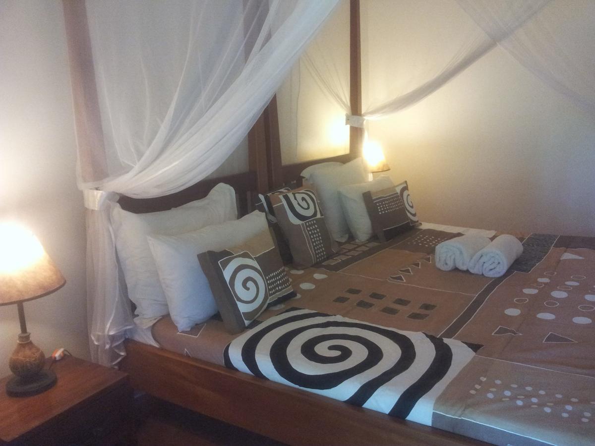 אנטבה Airport Guesthouse מראה חיצוני תמונה